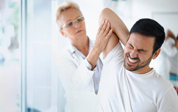 Non-Surgical and Surgical Shoulder Pain Solutions in Chandigarh Mohali