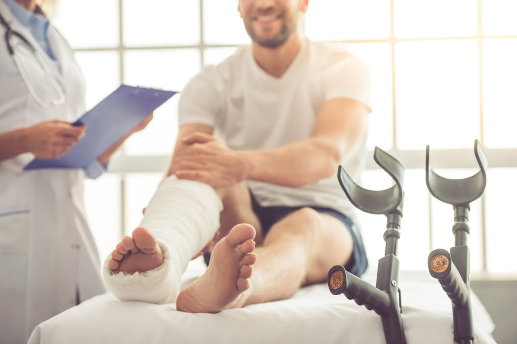 Fracture Treatment in Chandigarh and Mohali: When to See a Specialist